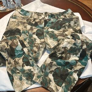 Multicolored slacks ! So cute!  Best colors!
Inseam is 27,